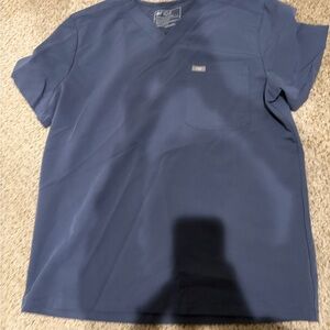 Figs Men's Scrub top